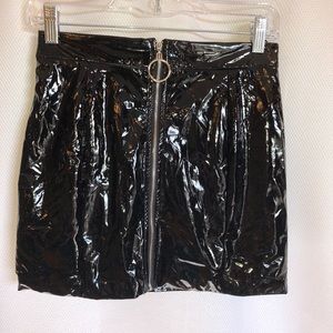 Forever 21 ladies black mini skirt